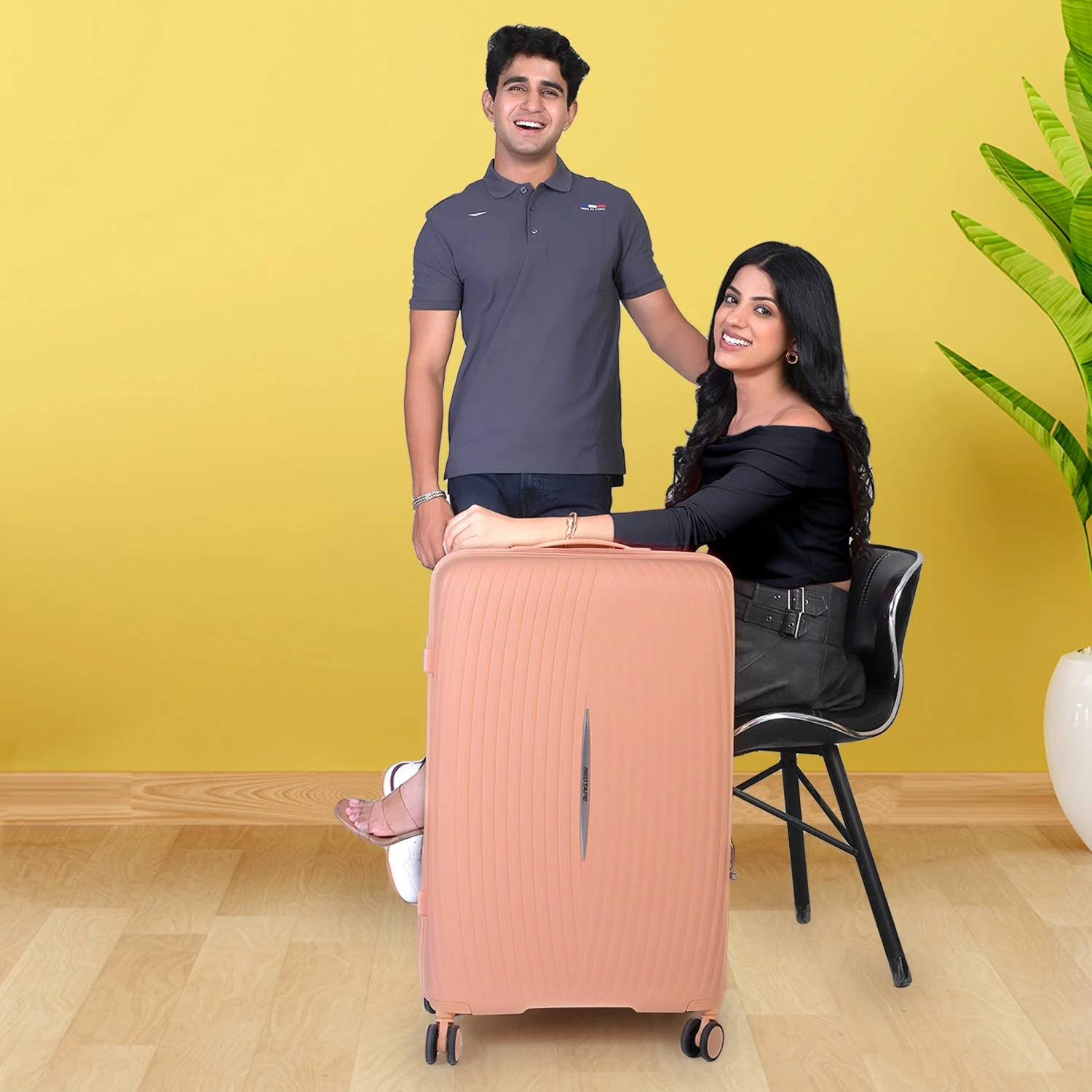 100L Polypropylene Hard Luggage Trolley Bag