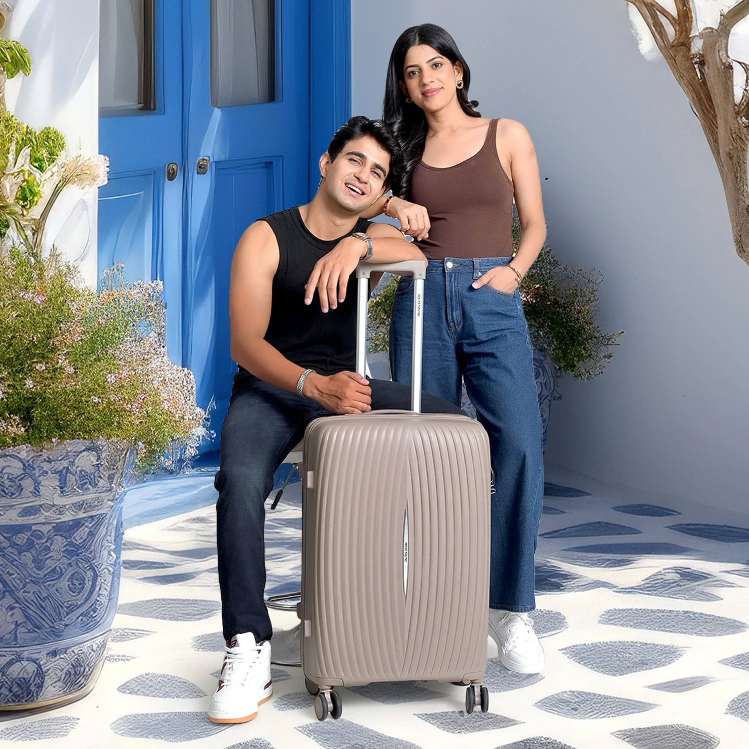 60L Polypropylene Hard Luggage Trolley Bag