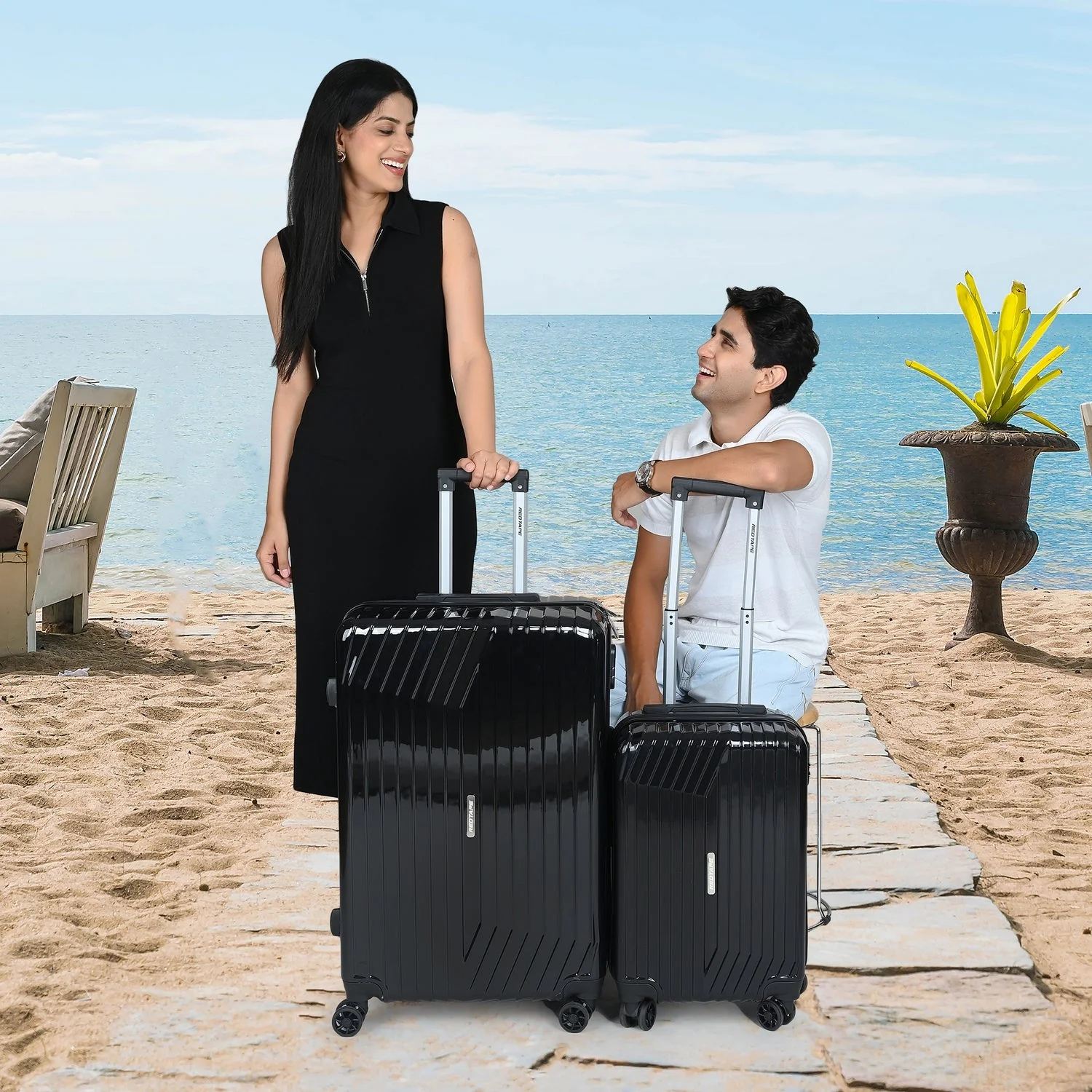 Black 8 Wheels Trolley Bag Set of 2 (Large + Medium)