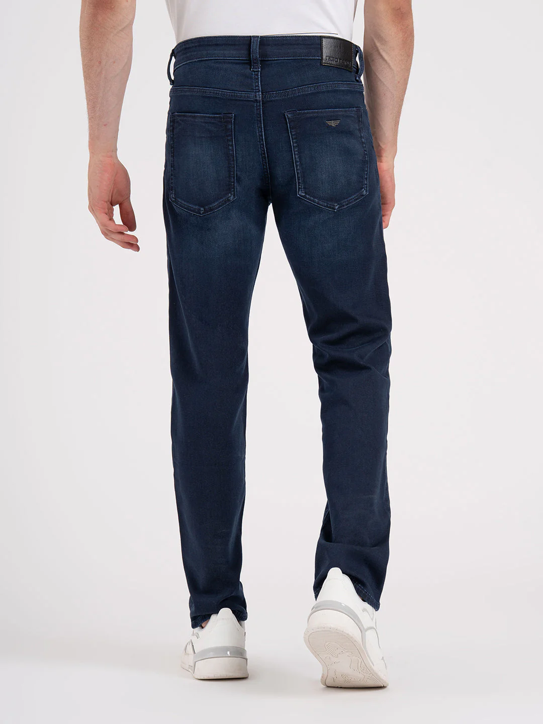 Menâ€™s Knitted Straight Fit Denim Jeans - Image 3