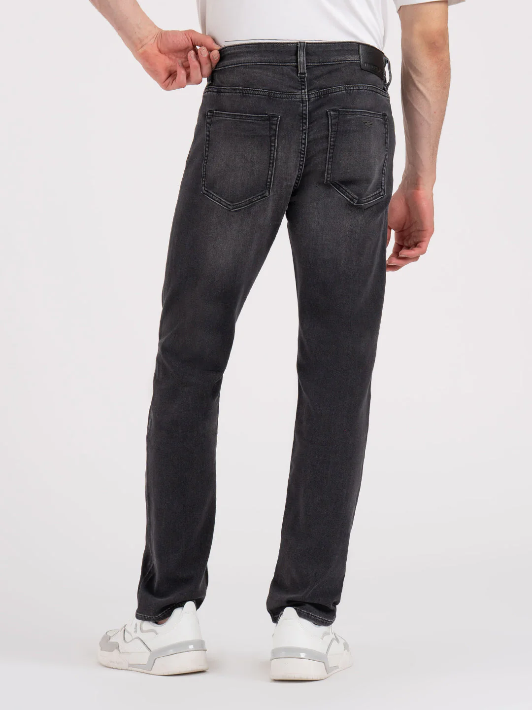 Menâ€™s Knitted Straight Fit Denim Jeans - Image 3