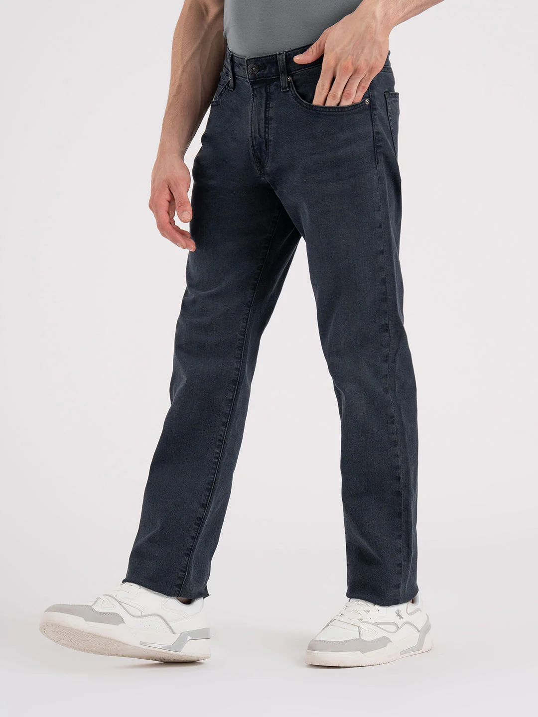 Menâ€™s Straight Fit Denim Jeans - Image 2