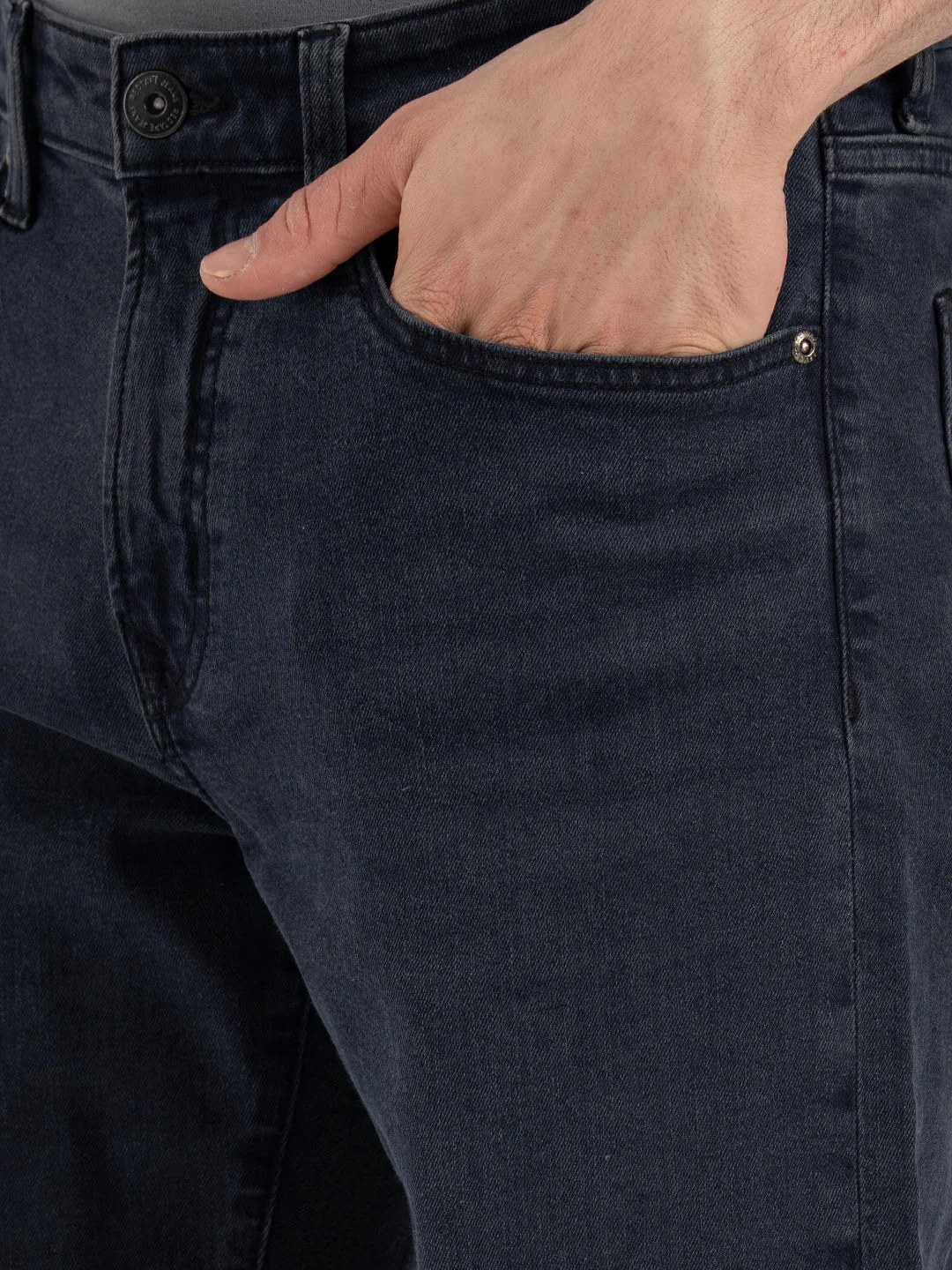 Menâ€™s Straight Fit Denim Jeans - Image 4