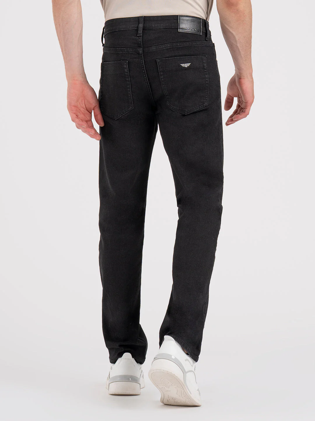 Menâ€™s Straight Fit Denim Jeans - Image 3