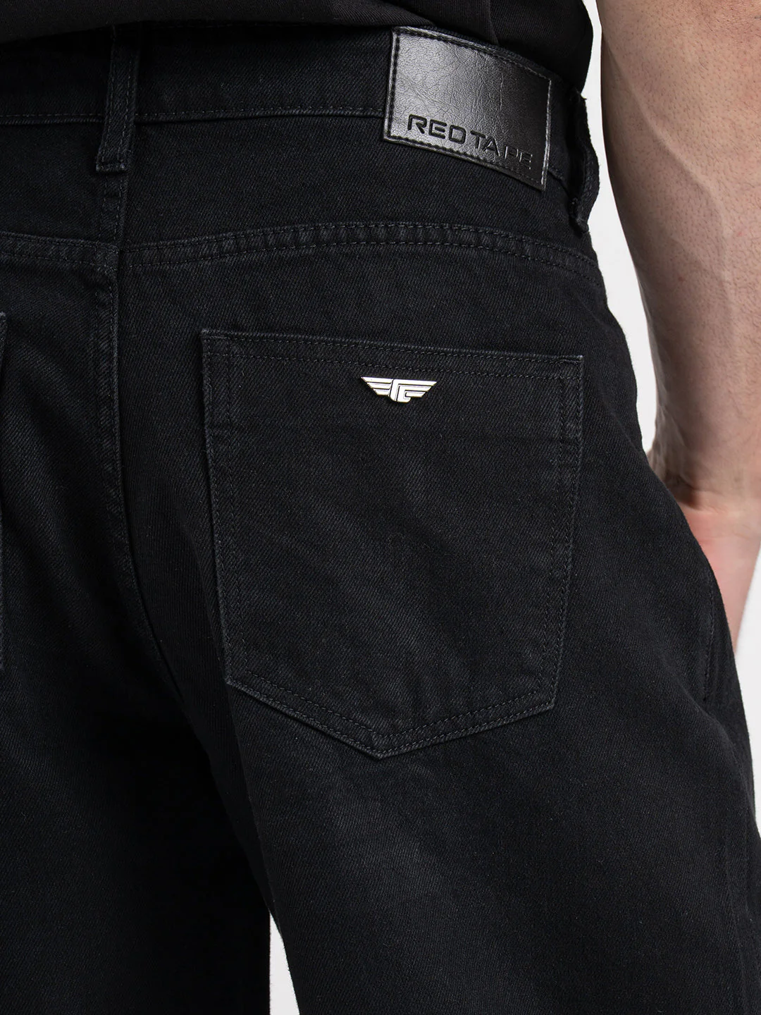 Men's Baggy Fit Jeans - Image 4