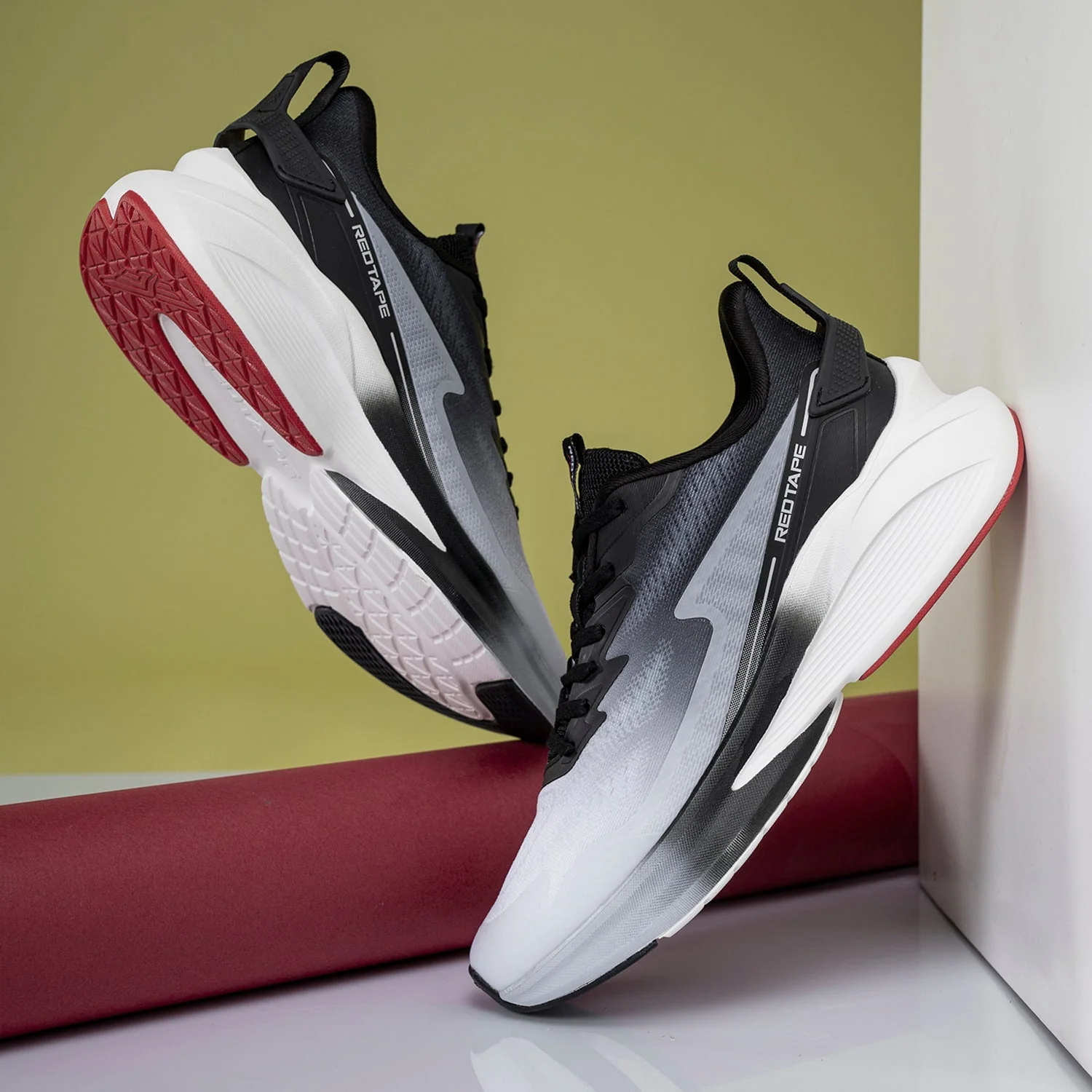 Athleisure Shoes for Men | Cultured Round-Toe Shape & Cushioning Technology - Image 6