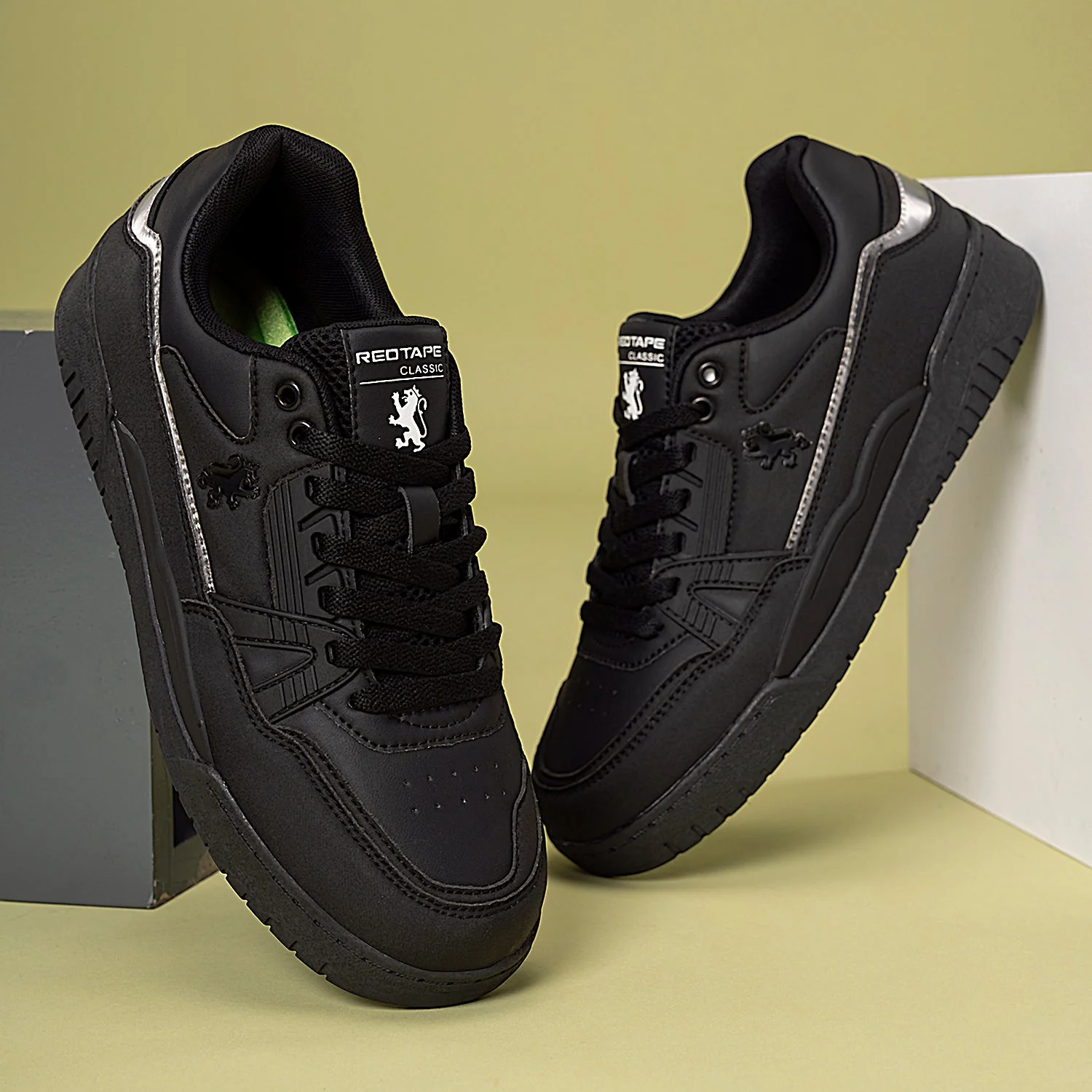 Casual Sneaker Shoes for Men