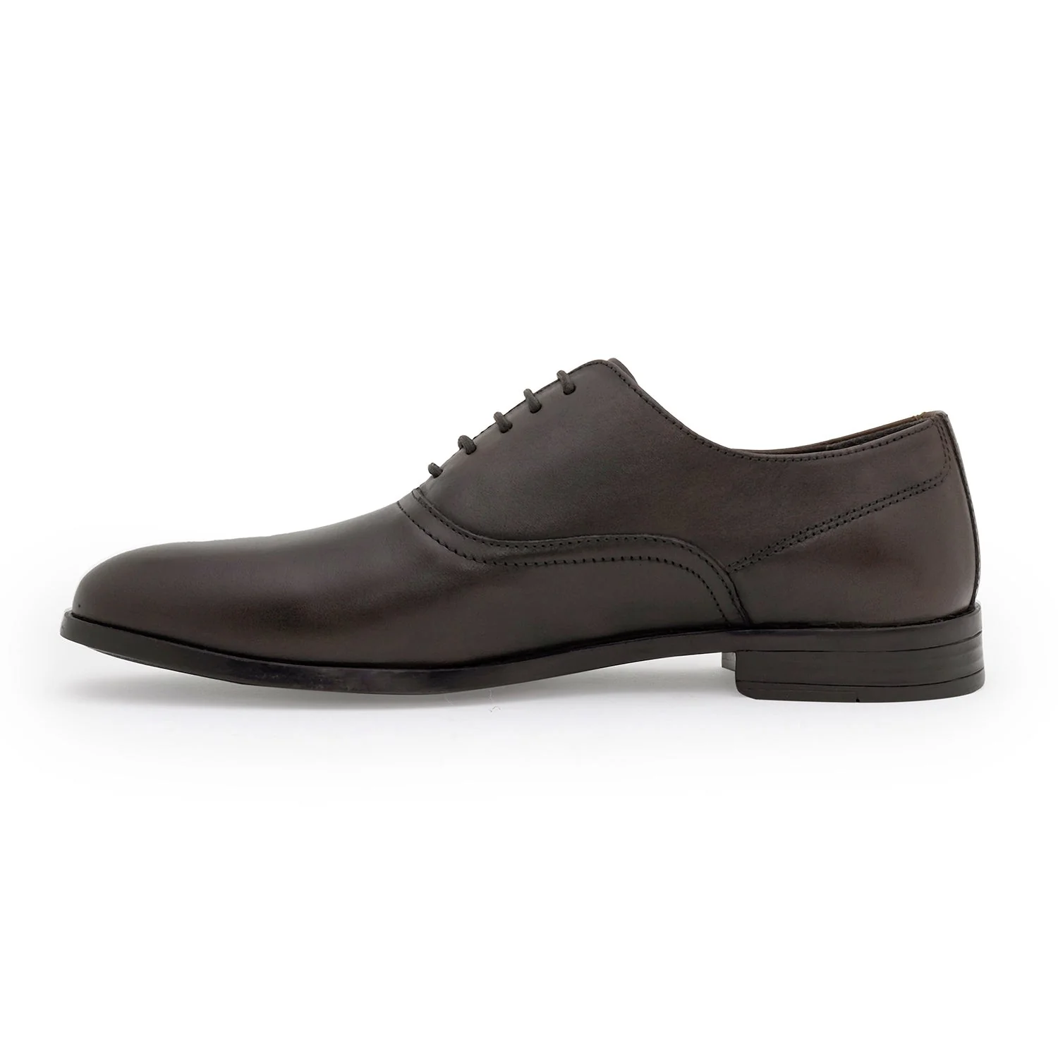 Red Tape Formal Oxford Shoes for Men |Refined Round-Toe Shaped Real Leather Shoes with Low-cut Pattern - Image 4