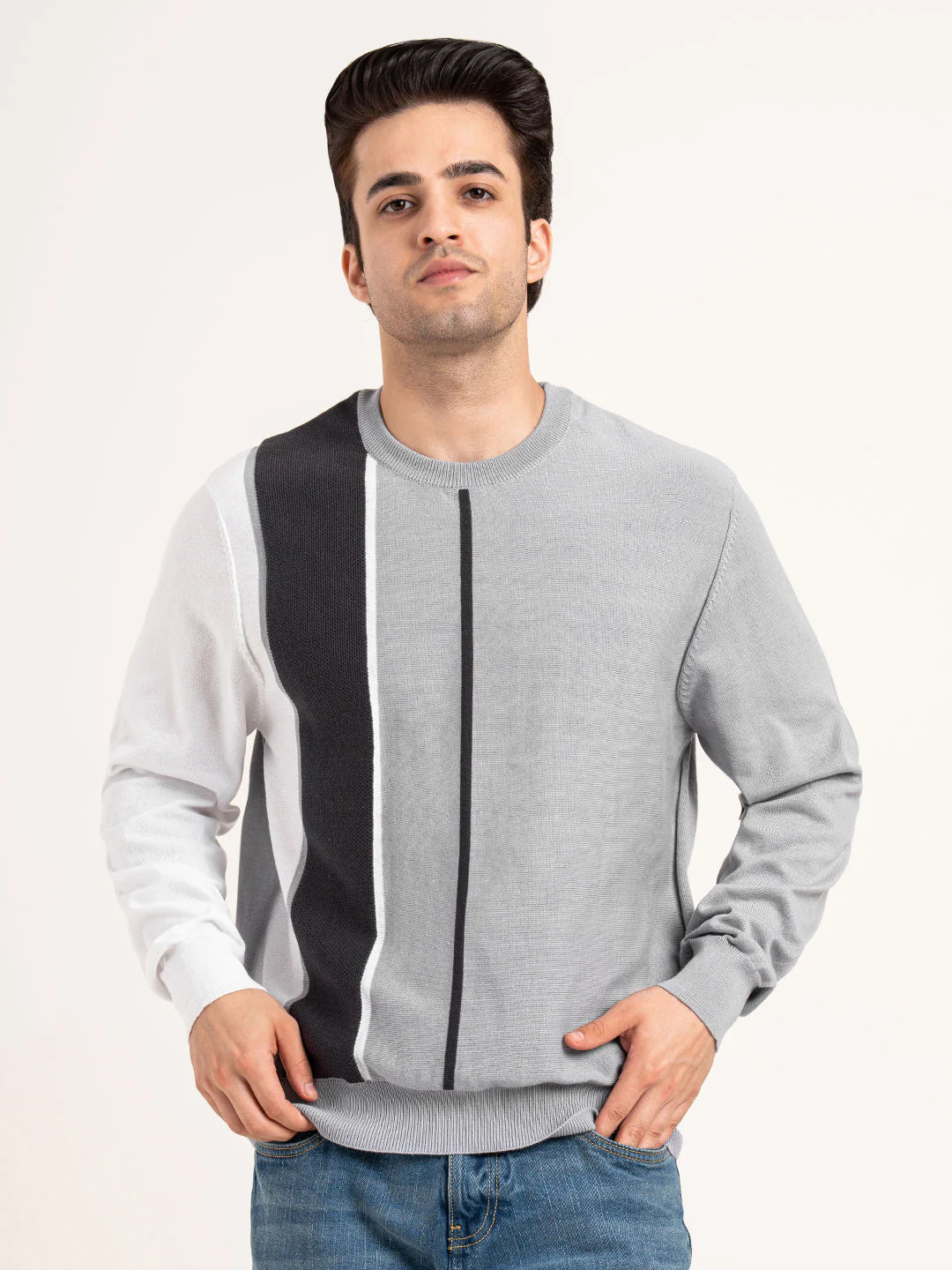 Light Grey Men's Pullover Sweater for Winter - Image 2