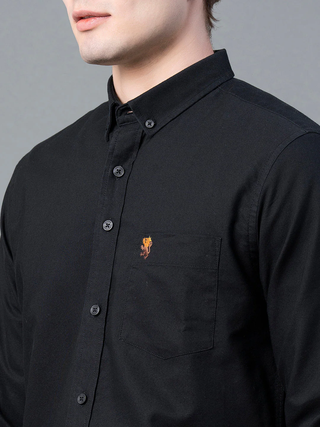 Men Black Solid Pure Cotton Shirts - Image 4