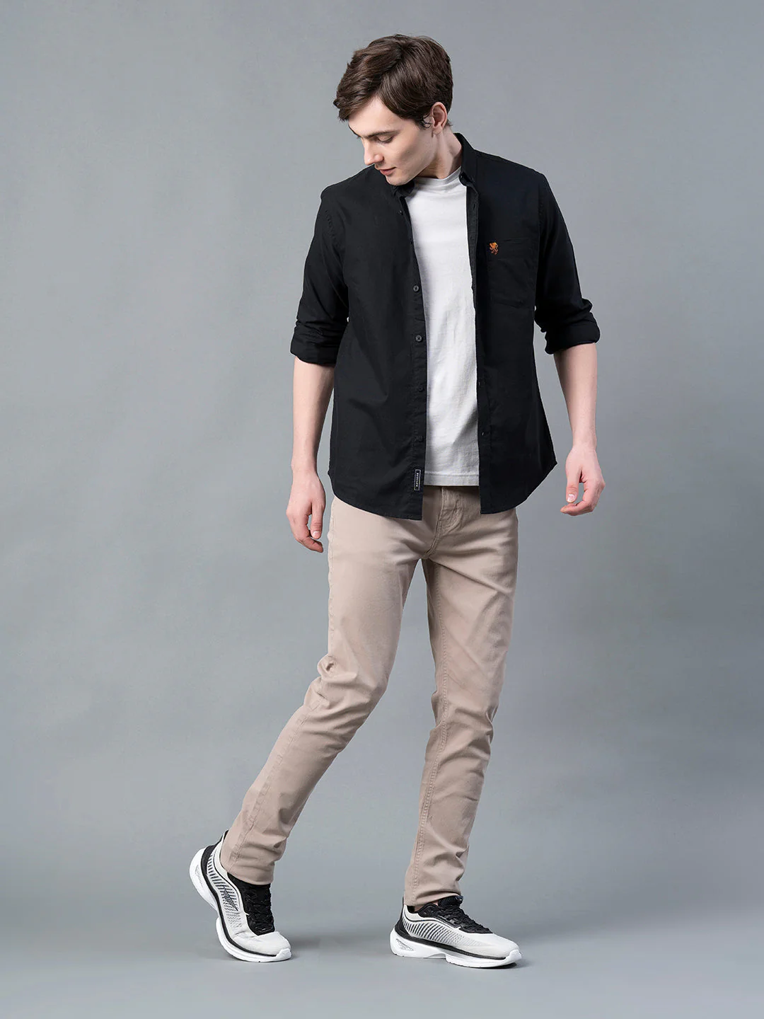 Men Black Solid Pure Cotton Shirts - Image 5