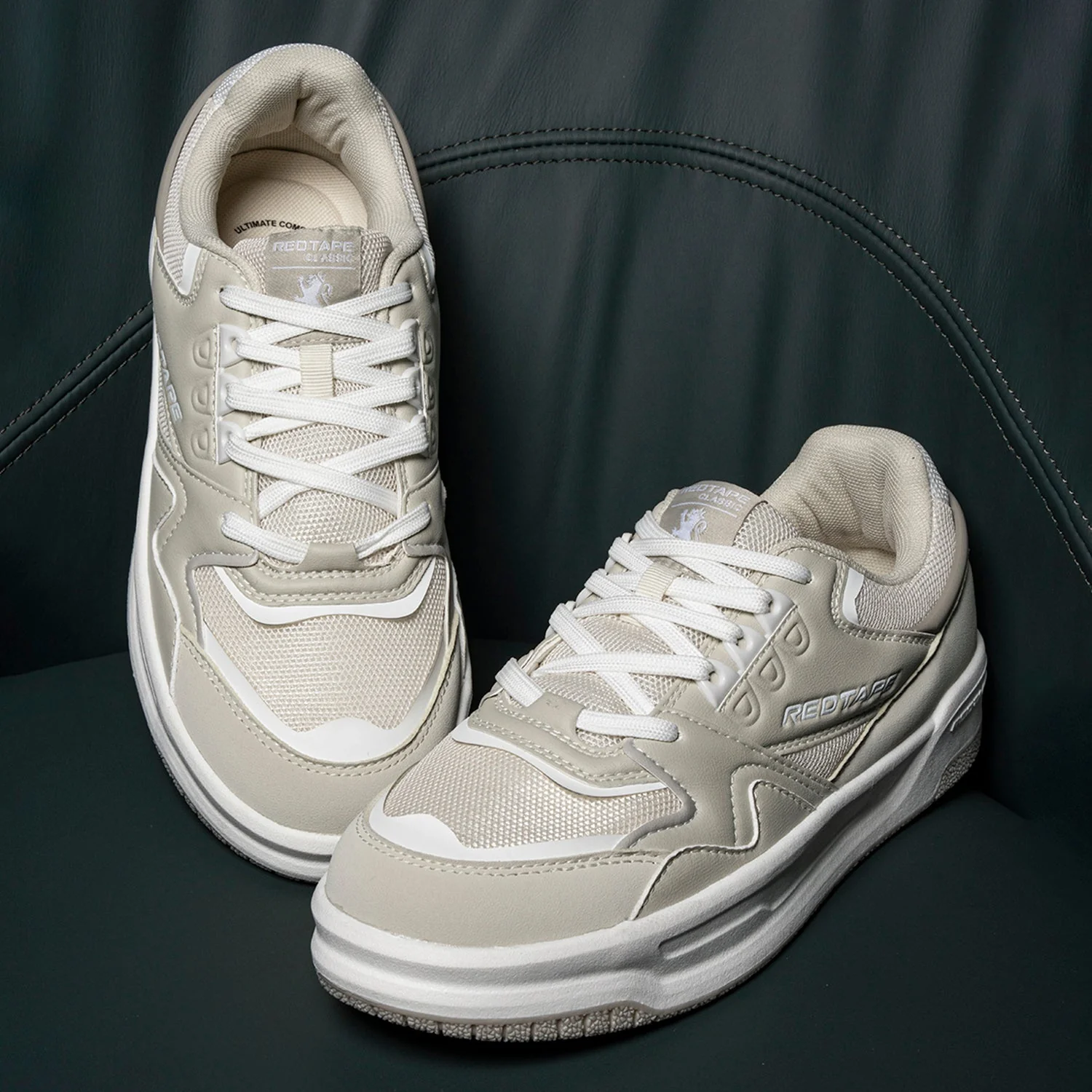 Men Lifestyle Sneakers for Everyday Versatility