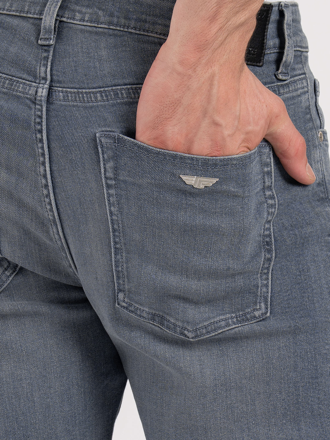 Men's Tinted Grey Solid Cotton Spandex Straight Fit Jeans - Image 8
