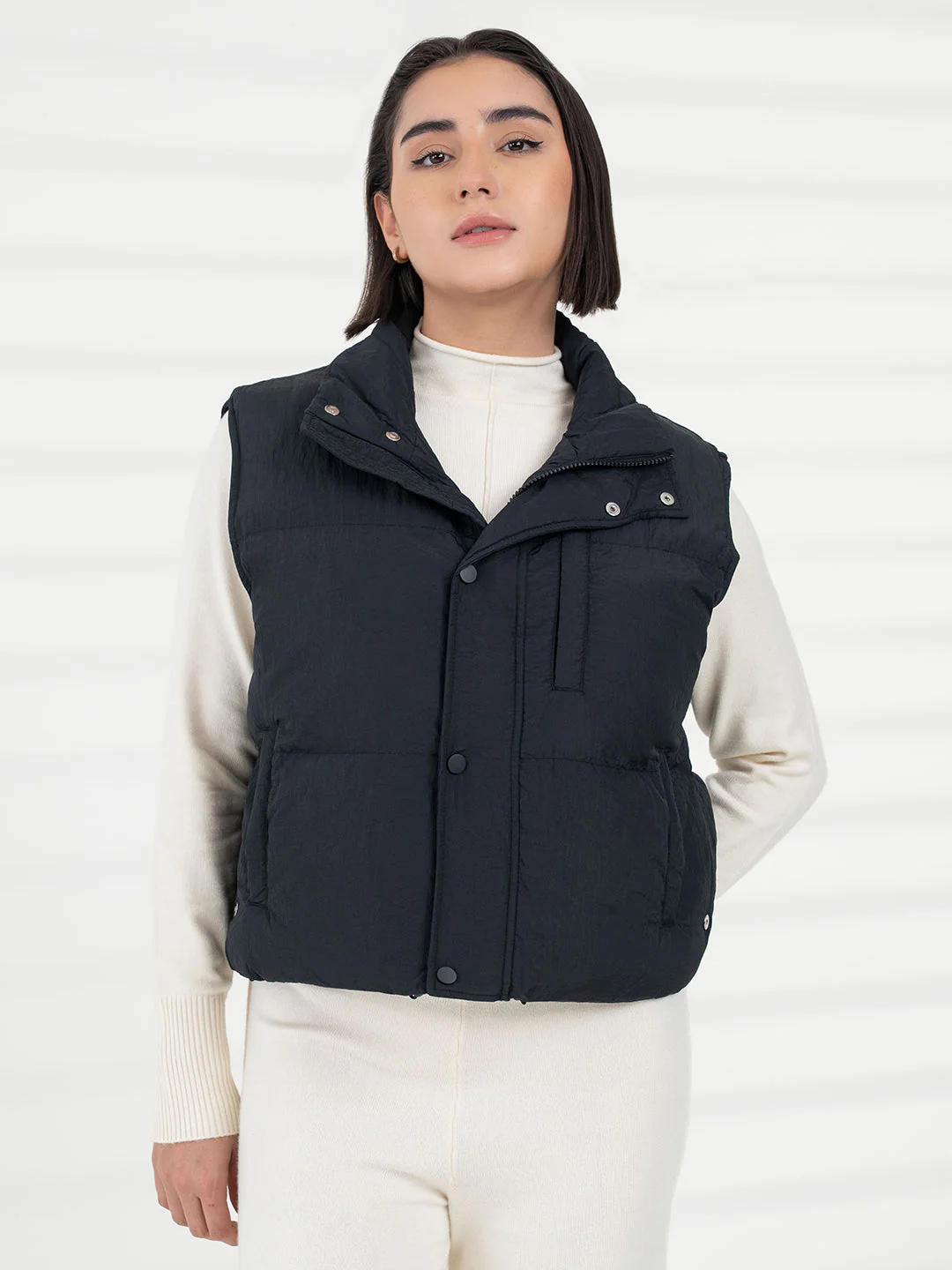 Women Black Jacket | Everyday Functional Wear - Image 7