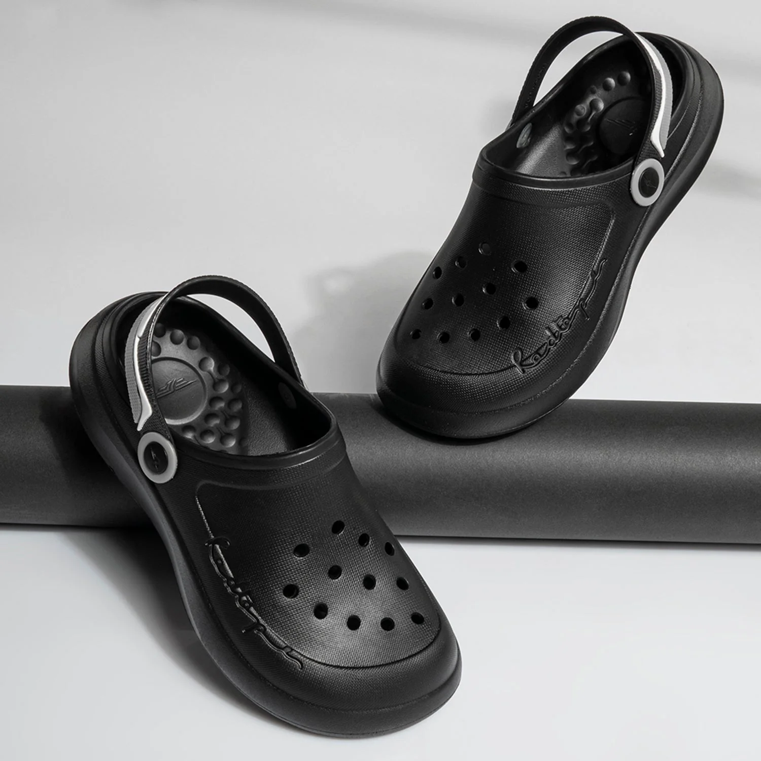 Women's Clogs for Easygoing Casual All-Day Comfort - Image 5