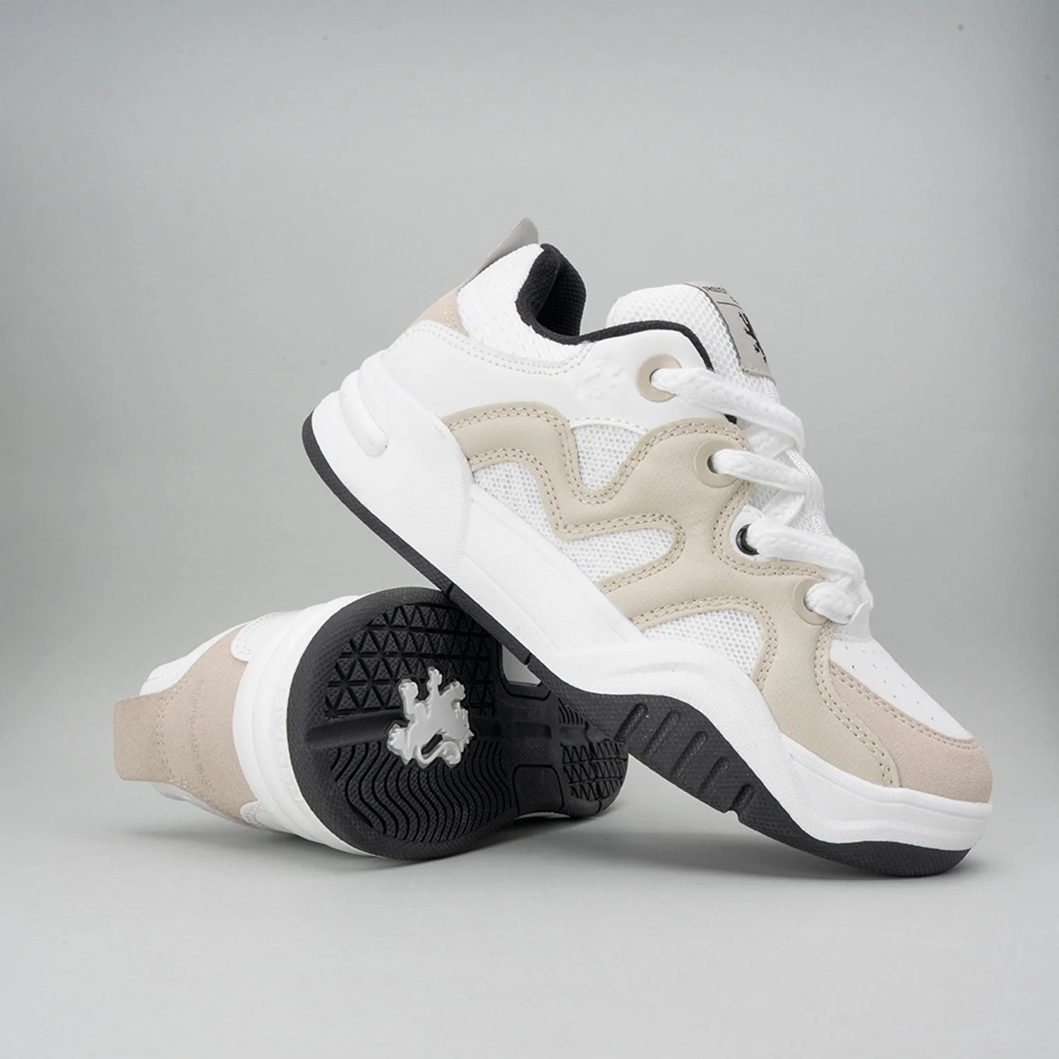 Women's Sneakers for Everyday Casual Style - Image 5