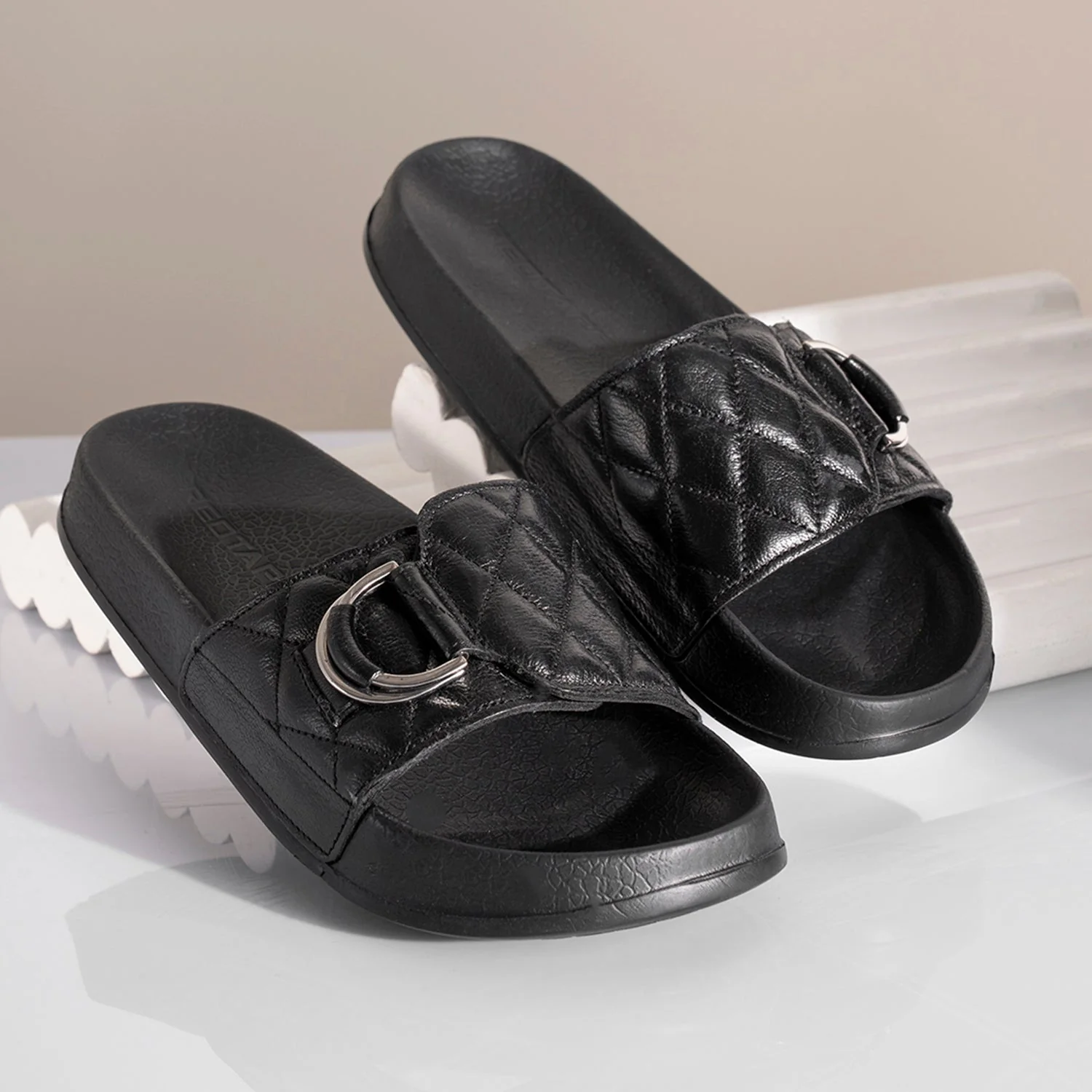 Women's Sliders for Effortless Comfort - Image 6