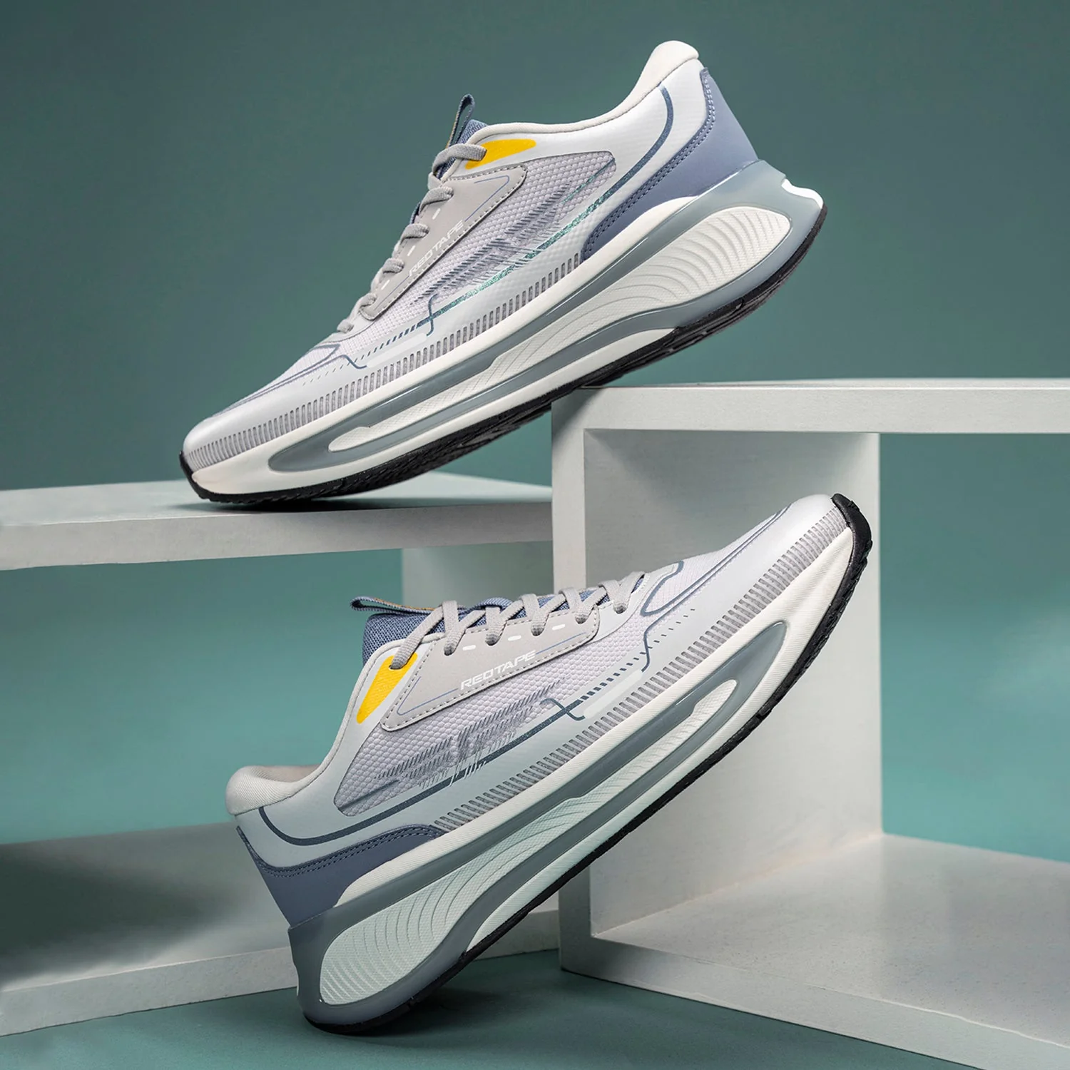 Athleisure Shoes for Men |Cultured Round-Toe Shape & Cushioning Technology