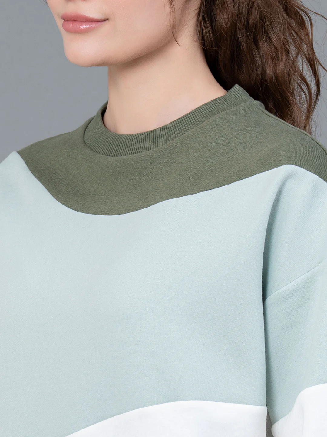 Casual Sweatshirt for Women - Image 4