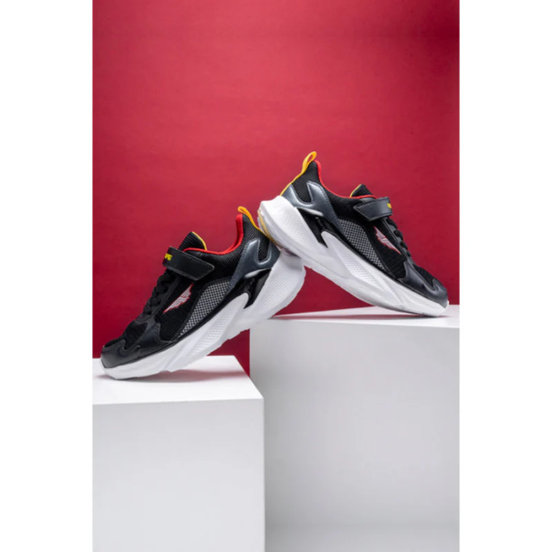Kids-Unisex Black Walking Shoes