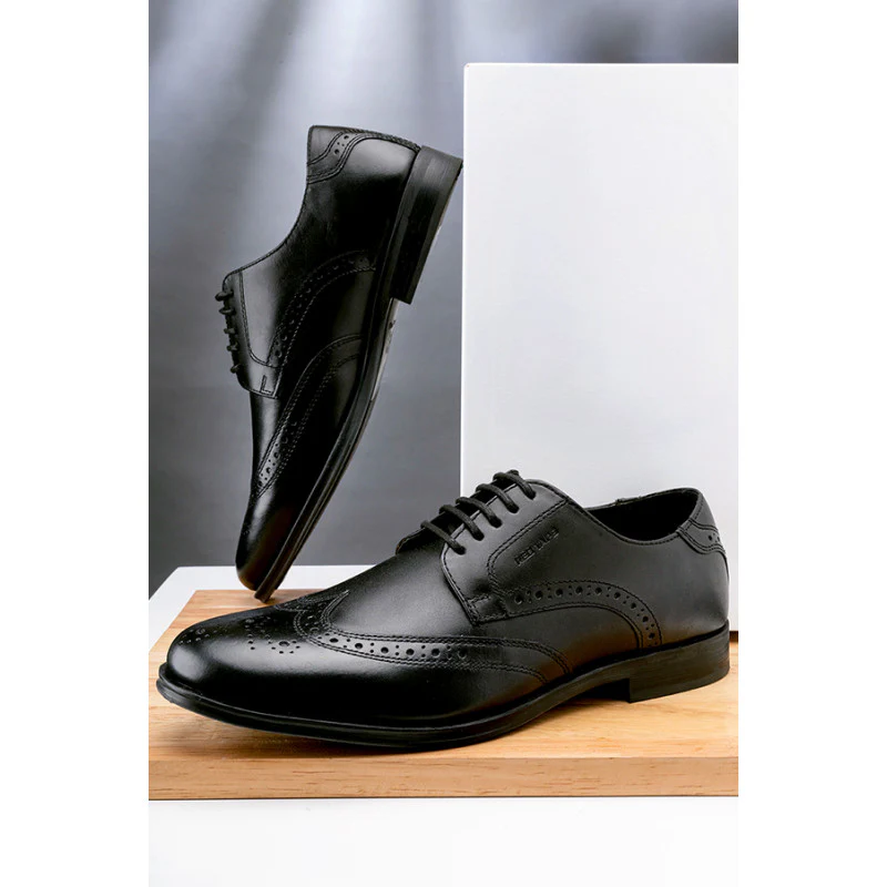 Men Black Brogue Shoes
