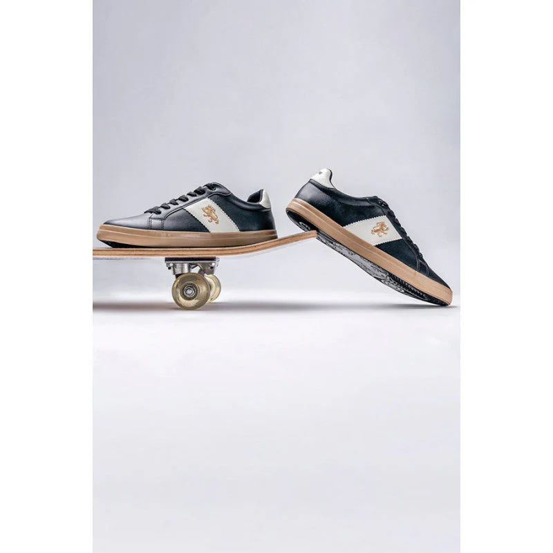 Men Black Sneaker