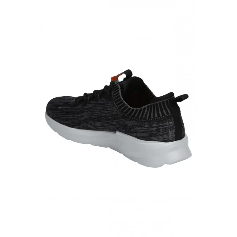 men black walking shoes