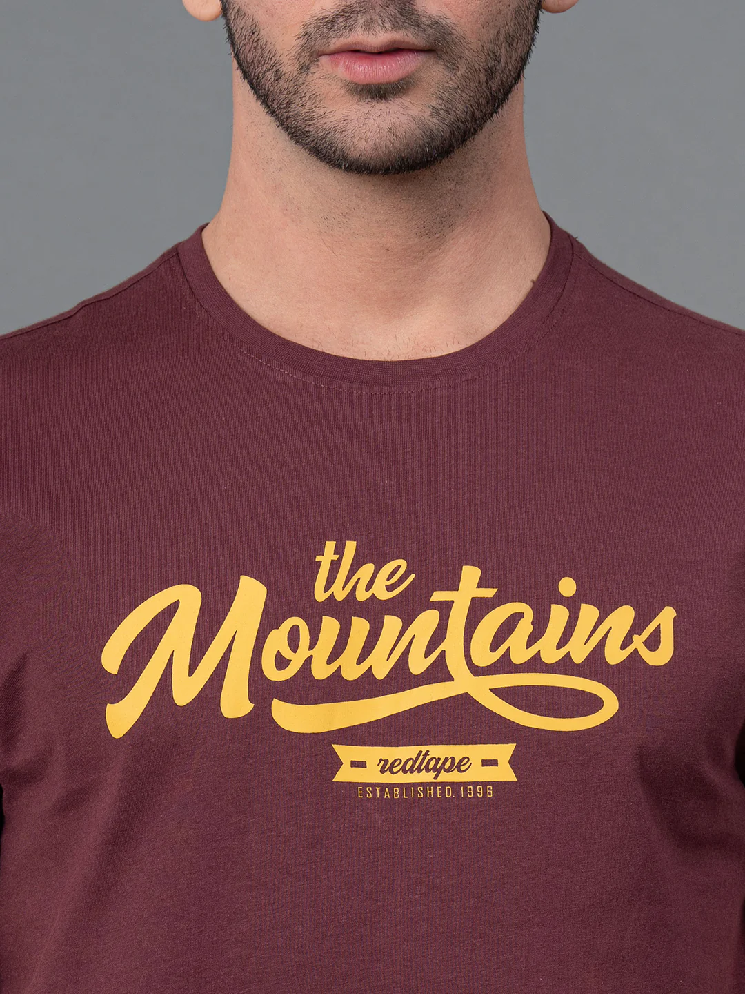 Men Casual Round Neck Maroon T-Shirt - Image 4
