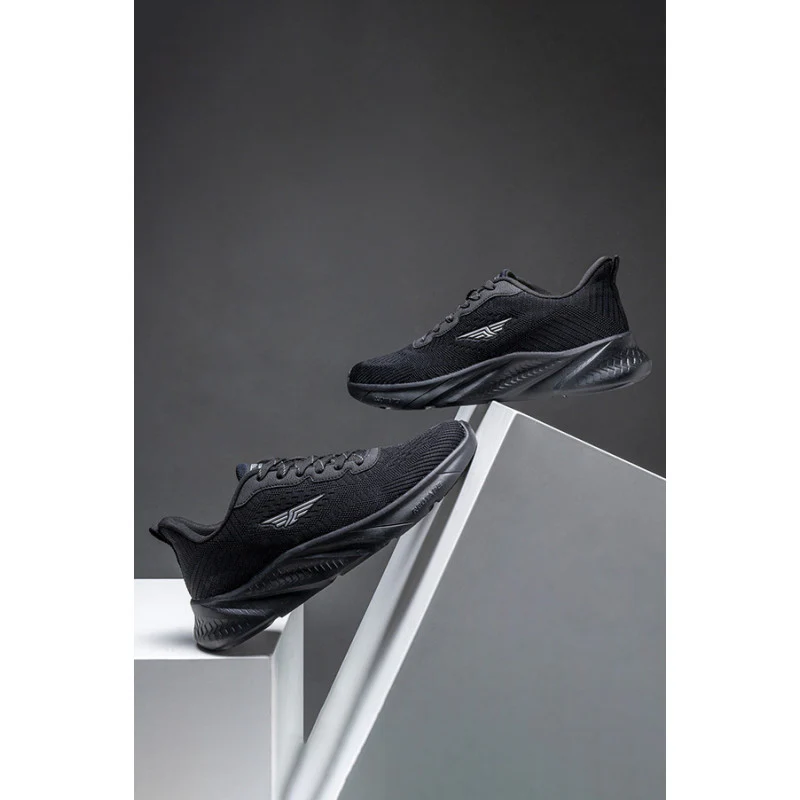 Men's Black Running Shoes