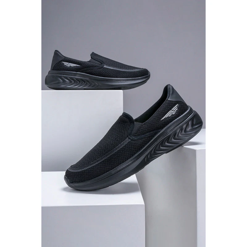 Men's Black Walking Shoes