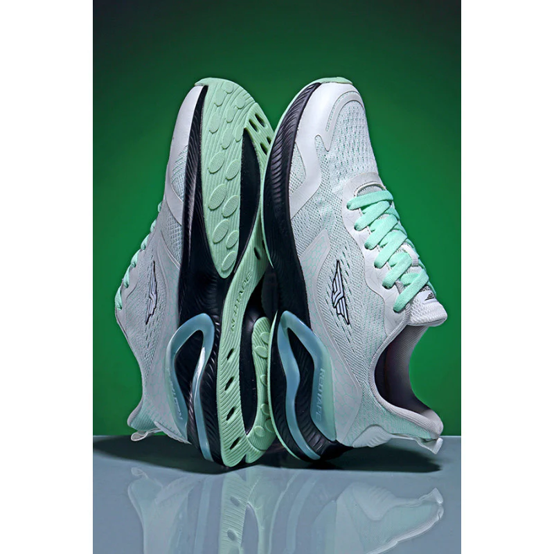 Men's White Walking Shoes
