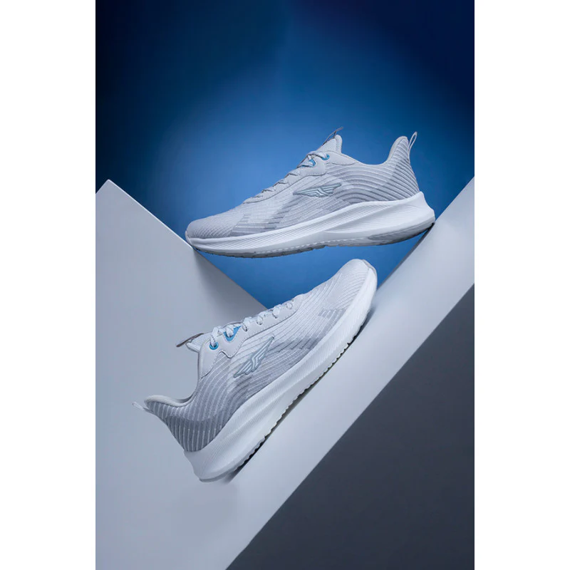 Men's White Walking Shoes