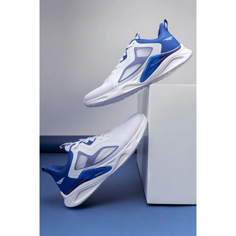 Men's White Walking Shoes