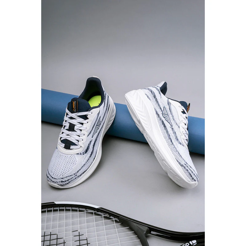 Men's White Walking Shoes