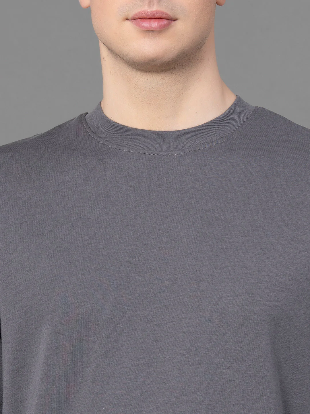 Oversized Round Neck T-Shirt for Men - Image 4
