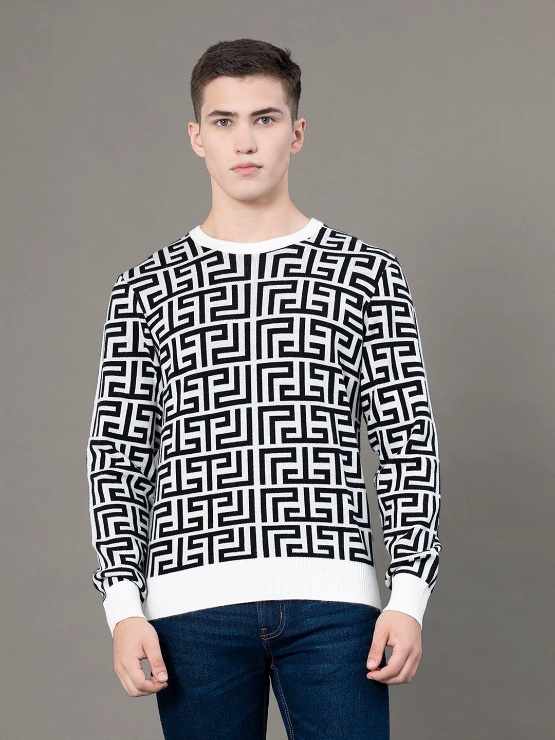 Round Neck Pattern Sweater for Men