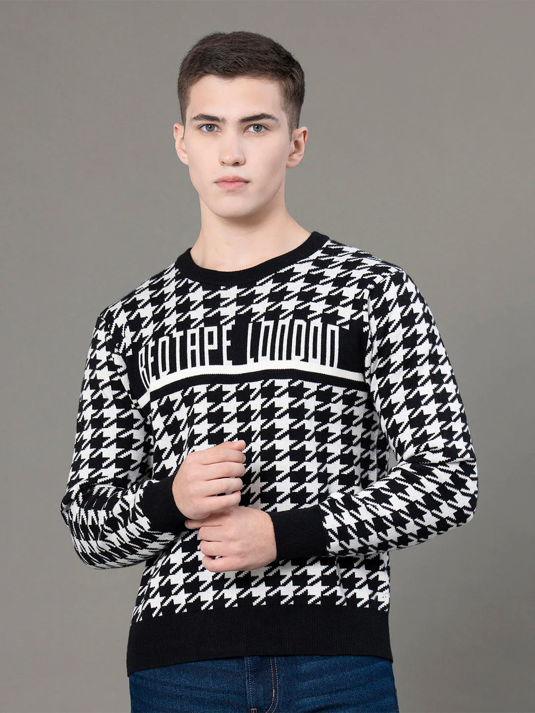 Round Neck Pattern Sweater for Men