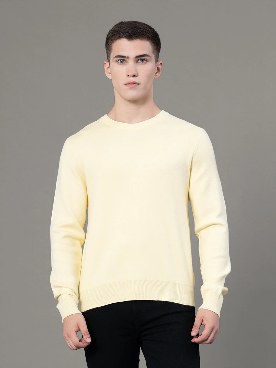 Round Neck Solid Sweater for Men