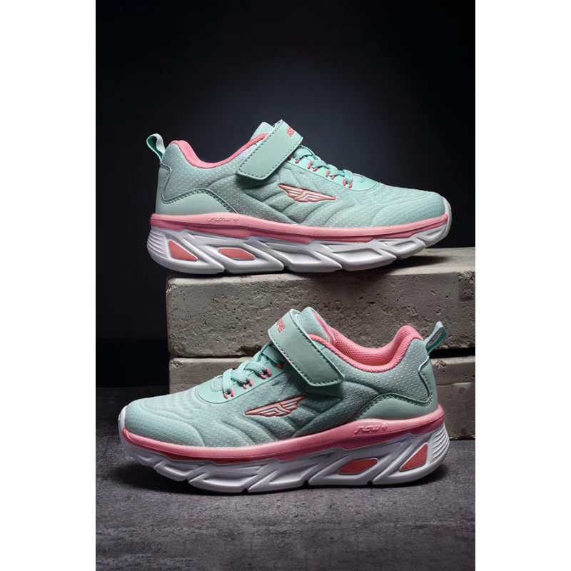 Unisex Kids Green Sports Shoes