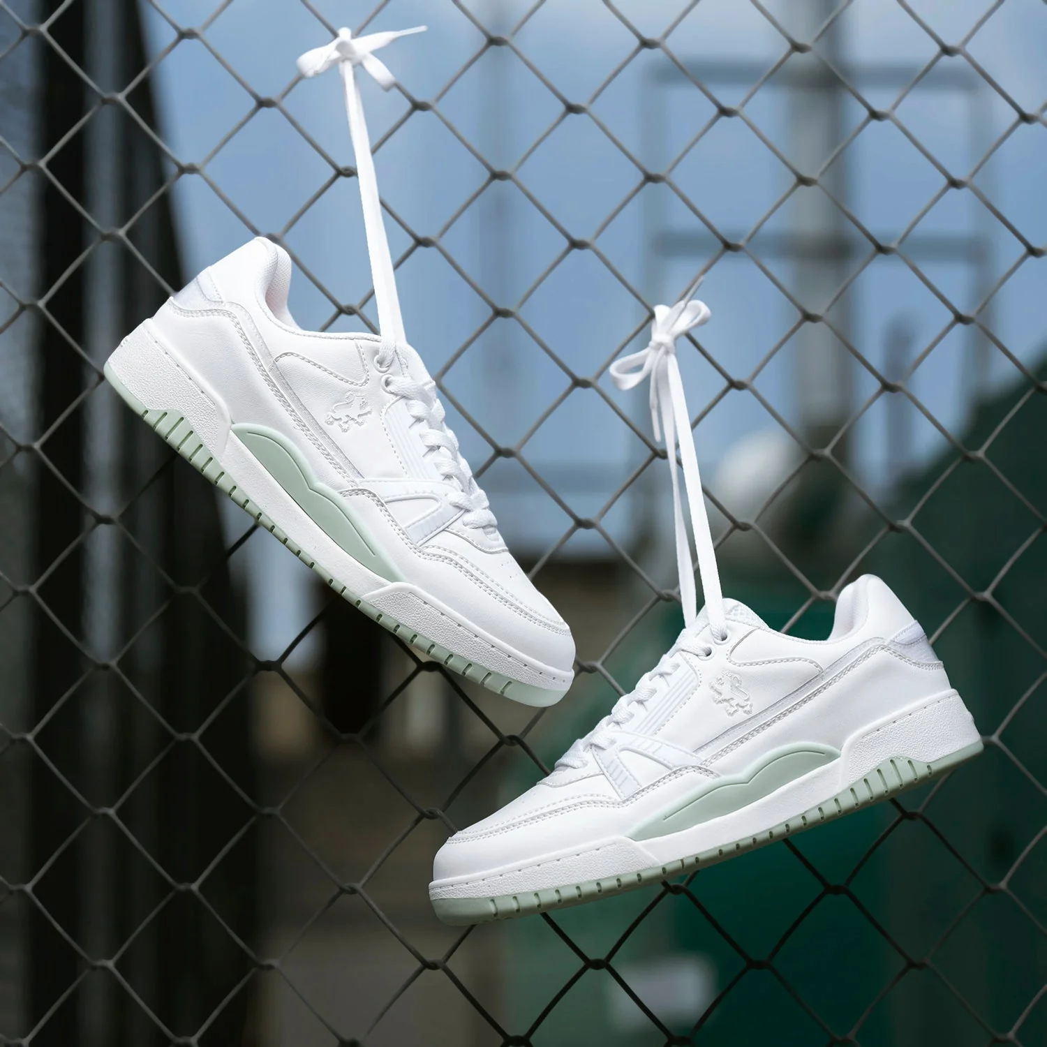 White Casual Sneakers for Women | Shock Absorbant, Slip ResisTant, Dynamic Feet Support & Soft Cushion Insole