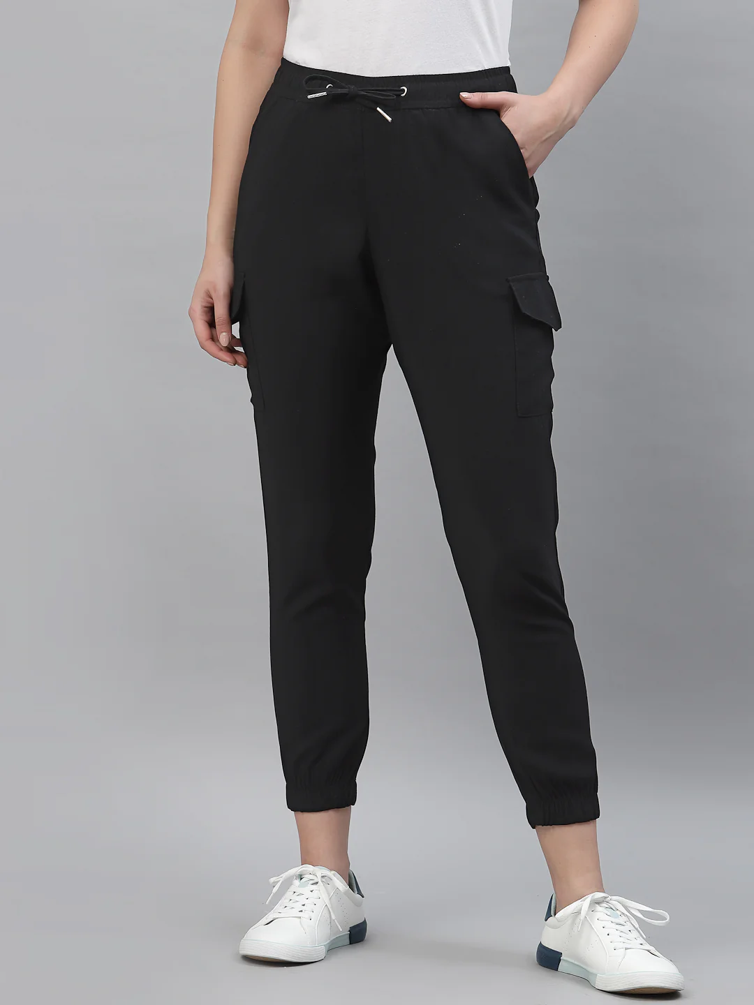 Women's Black Solid Jogger